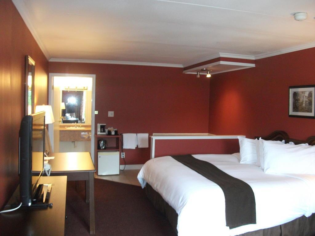 Rodeway King William Inn 2*
